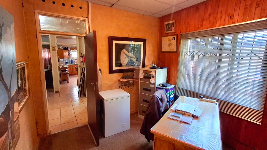 4 Bedroom Property for Sale in Sasolburg Ext 3 Free State